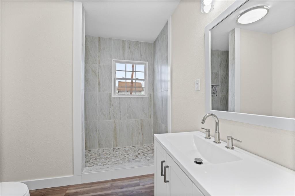 Cowan L W Add - Residential