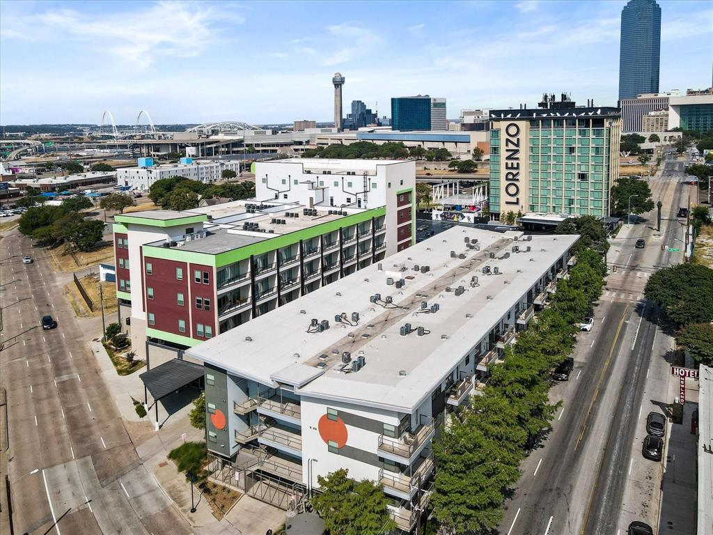 Buzz Condo - Residential