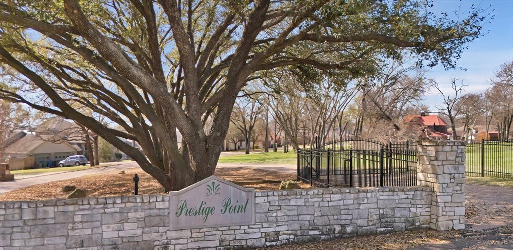 Prestige Point - Land