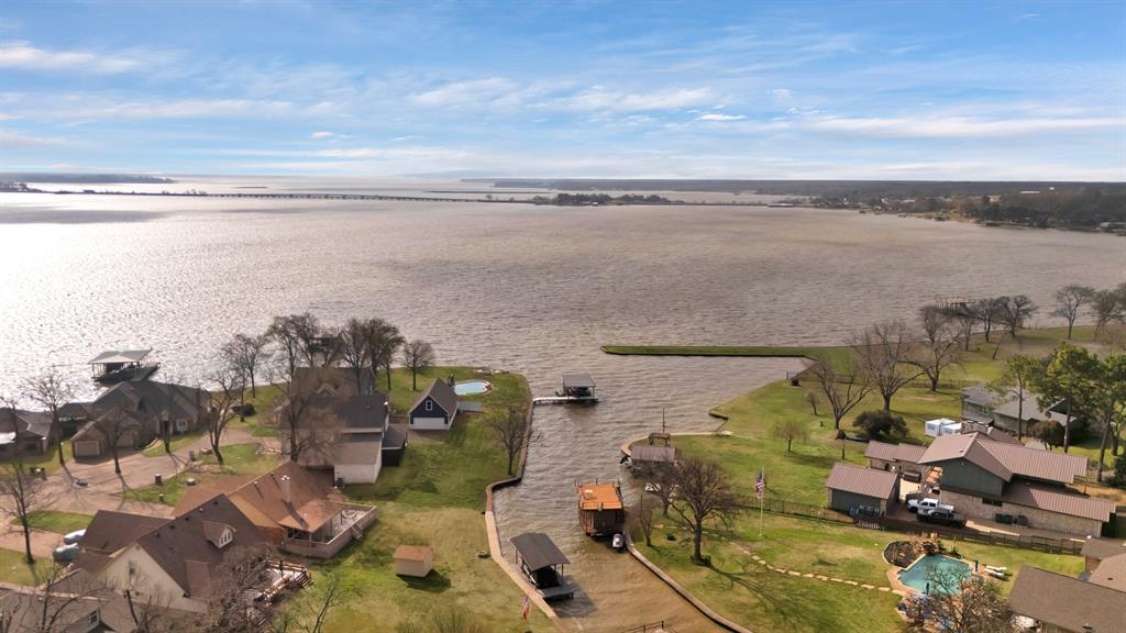 Prestige Point - Land