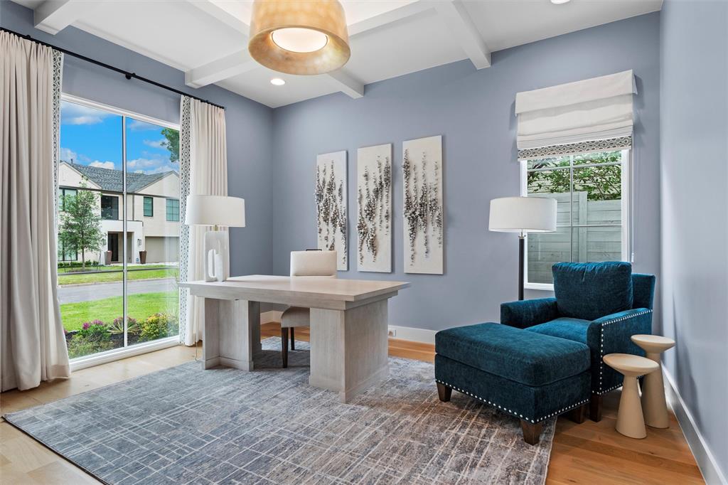 Photo of 5015 Wenonah Drive, Dallas, TX 75209 (MLS # 21391943)