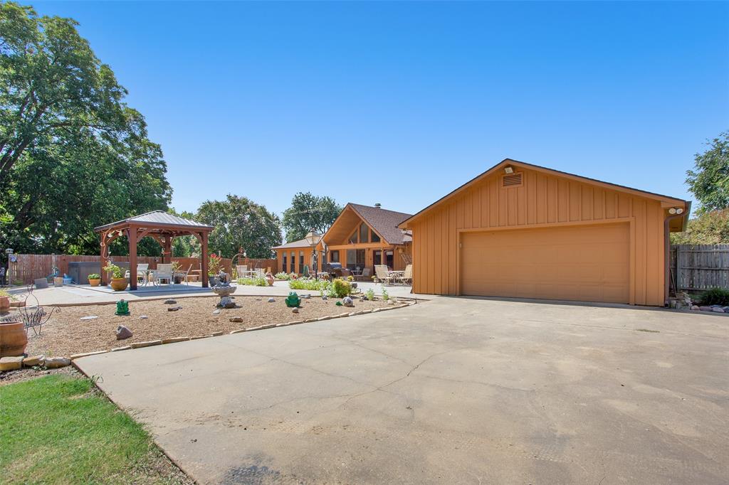 7146 Refuge Road