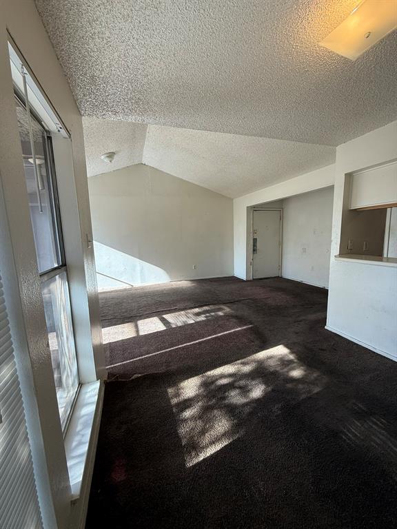 Tealwood-On-The-Creek Condo - Residential