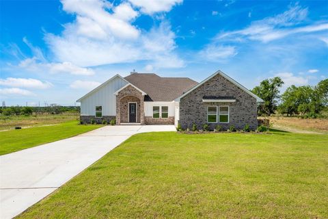 1020 Don Eve Court Azle TX 76020