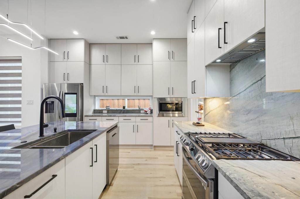 Clifton place No 2 - Residential