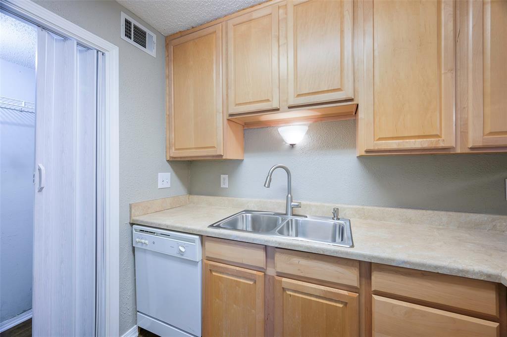 Cimarron Court Condo Ph 1 - Residential