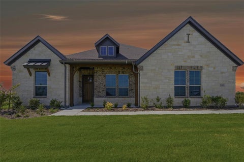Photo of 930 County Road 200, Valley View, TX 76272 (MLS # 21105856)