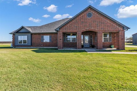 Photo of 2320 Harvest Moon Lane, Sanger, TX 76266 (MLS # 21095221)