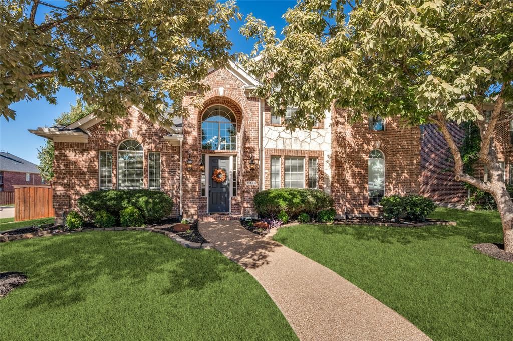 Photo for 11538 CORSICANA Drive, Frisco, TX 75035 (MLS # 21081346)
