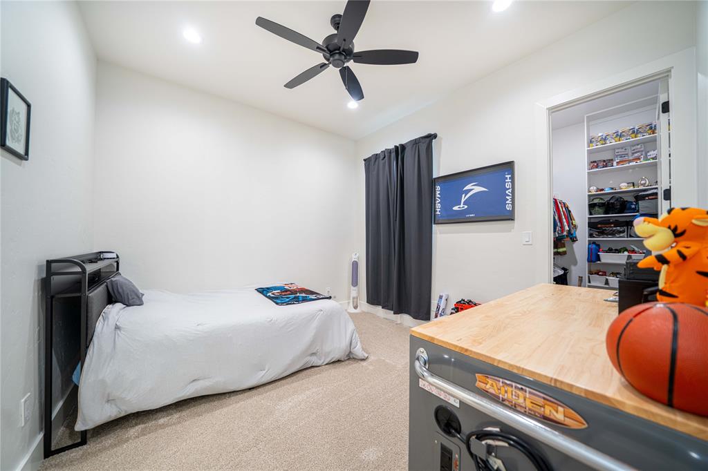 Thorn Briar - Residential