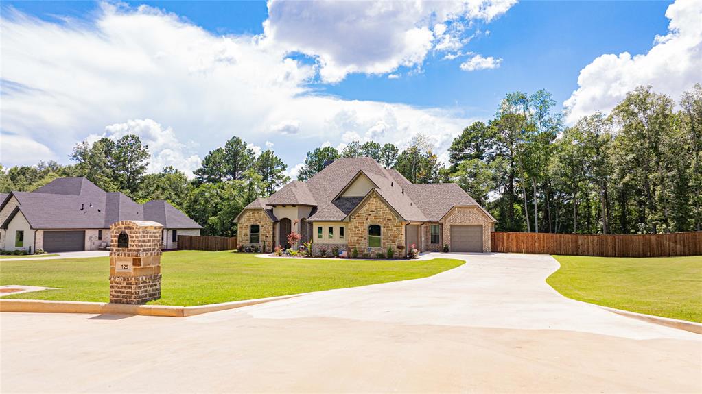 Thorn Briar - Residential