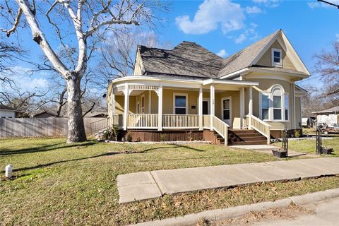 A home in Cooper