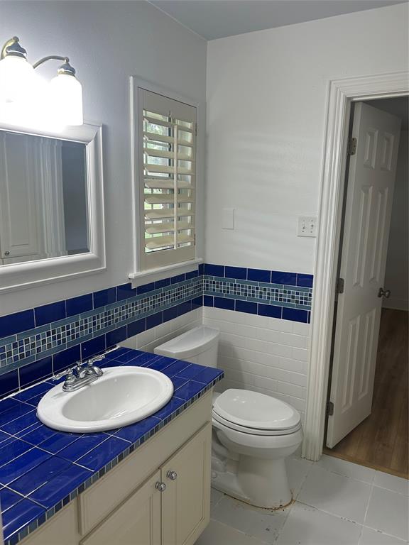 Inwood Road Estates - Residential Lease