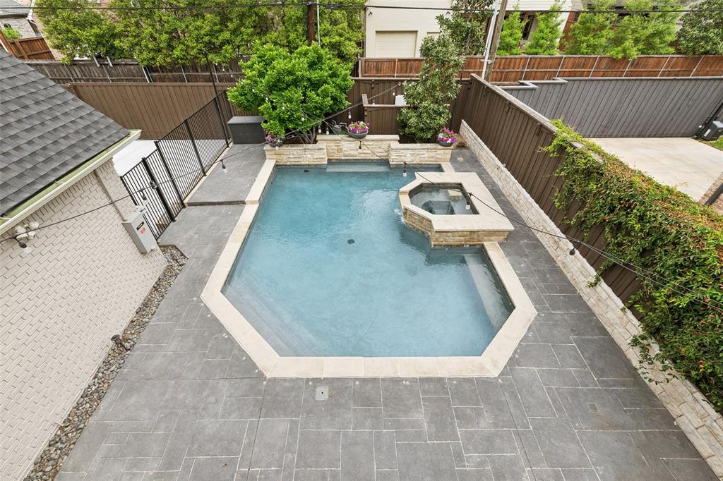 Caruth Hills Add Sec 01 - Residential