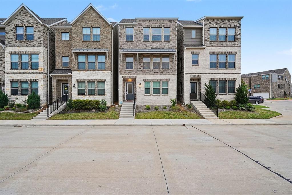 213 Settlers Way