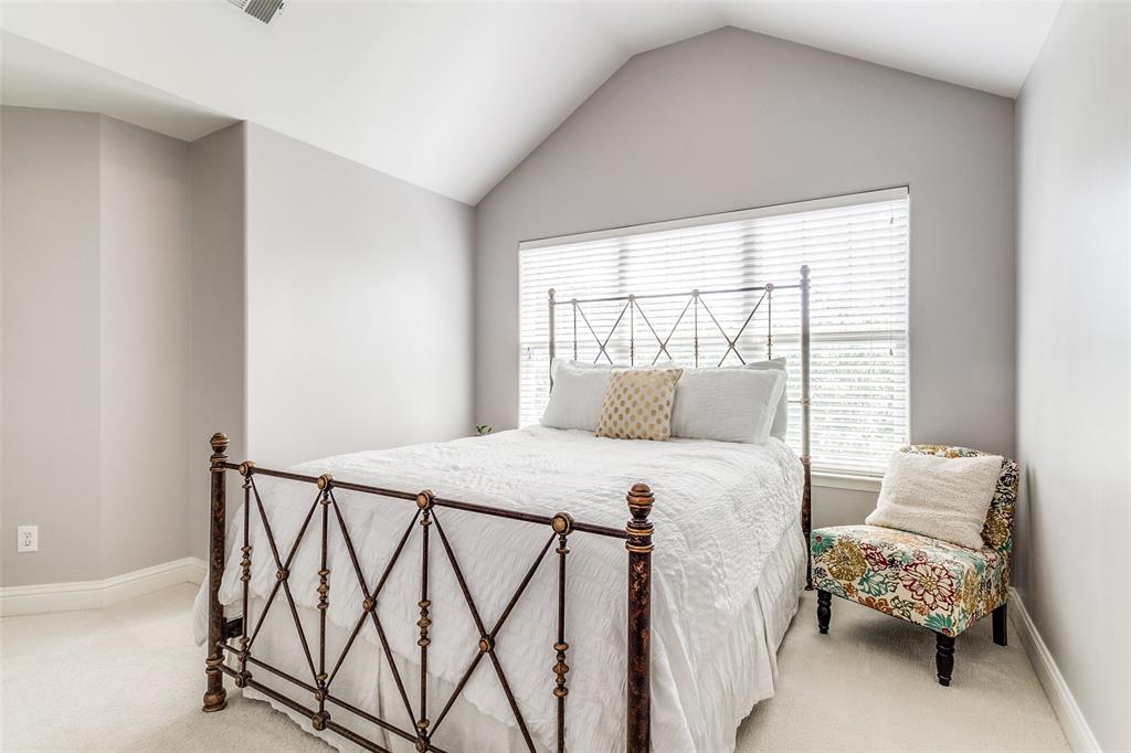 Buena Vista Condos 4058-60 - Residential