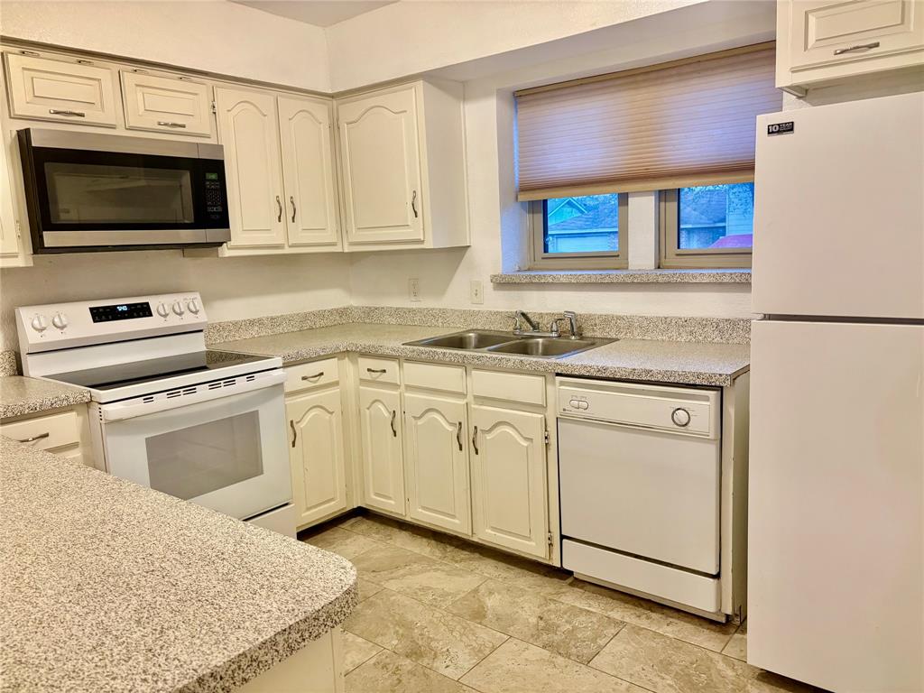 Meadow Oaks Village Add - Residential