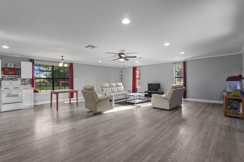 1814 County Road 121