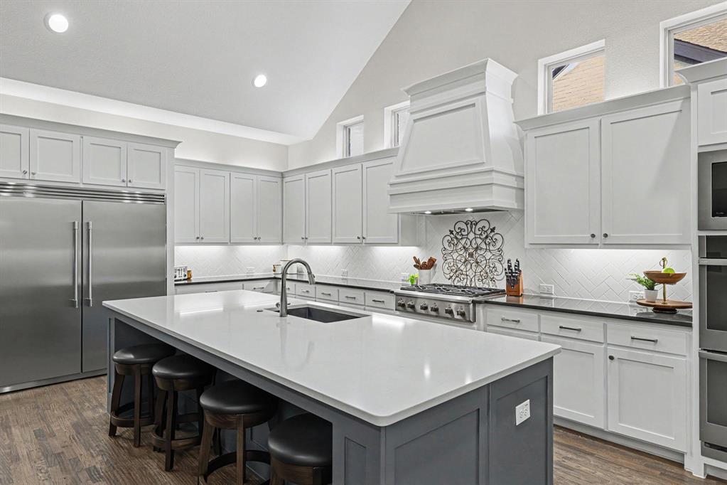 1600 Cottonwood Trail
