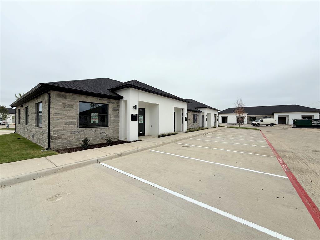 Collin Ridge Office Park - Commercial Lease