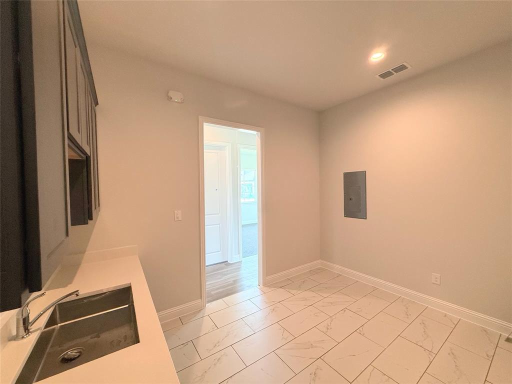 Collin Ridge Office Park - Commercial Lease