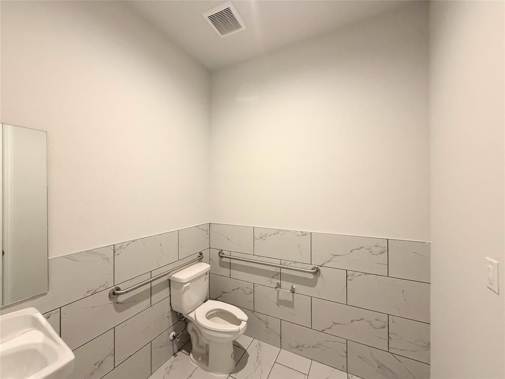 Collin Ridge Office Park - Commercial Lease