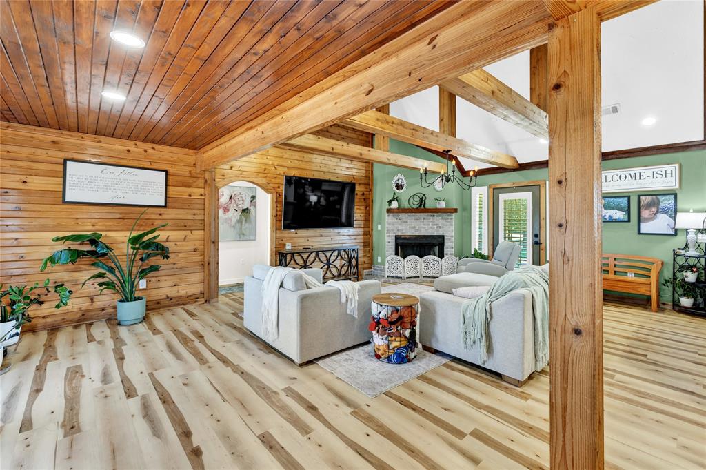 213 County Road 245