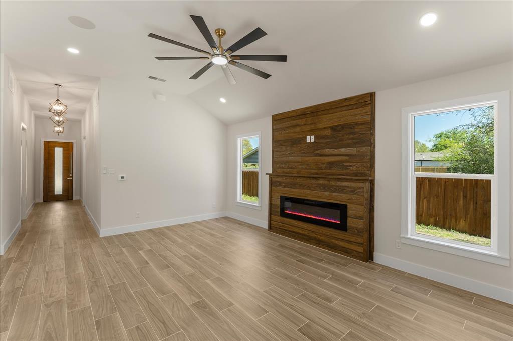 Paradise Bay - Residential