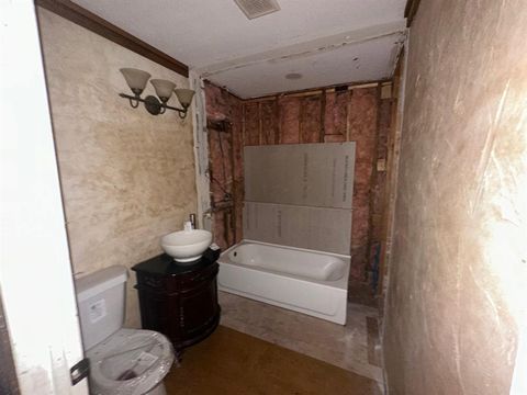 Tiny photo for 702 W Spring Street, Weatherford, TX 76086 (MLS # 21101239)