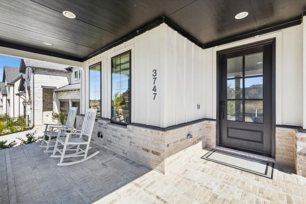 3747 Connie Lane