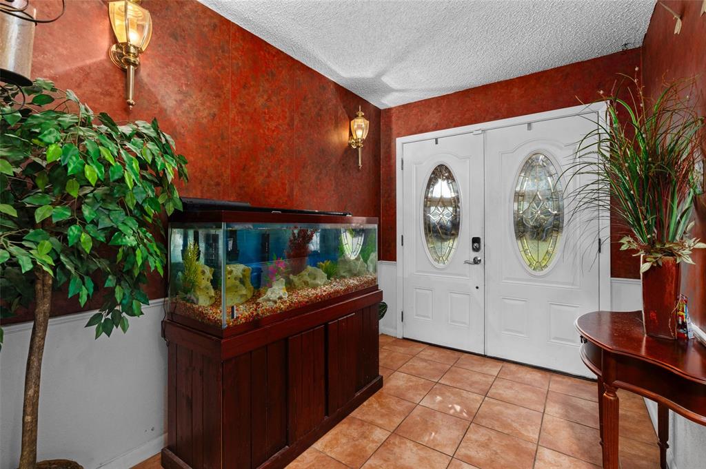 7413 Red Fox Trail