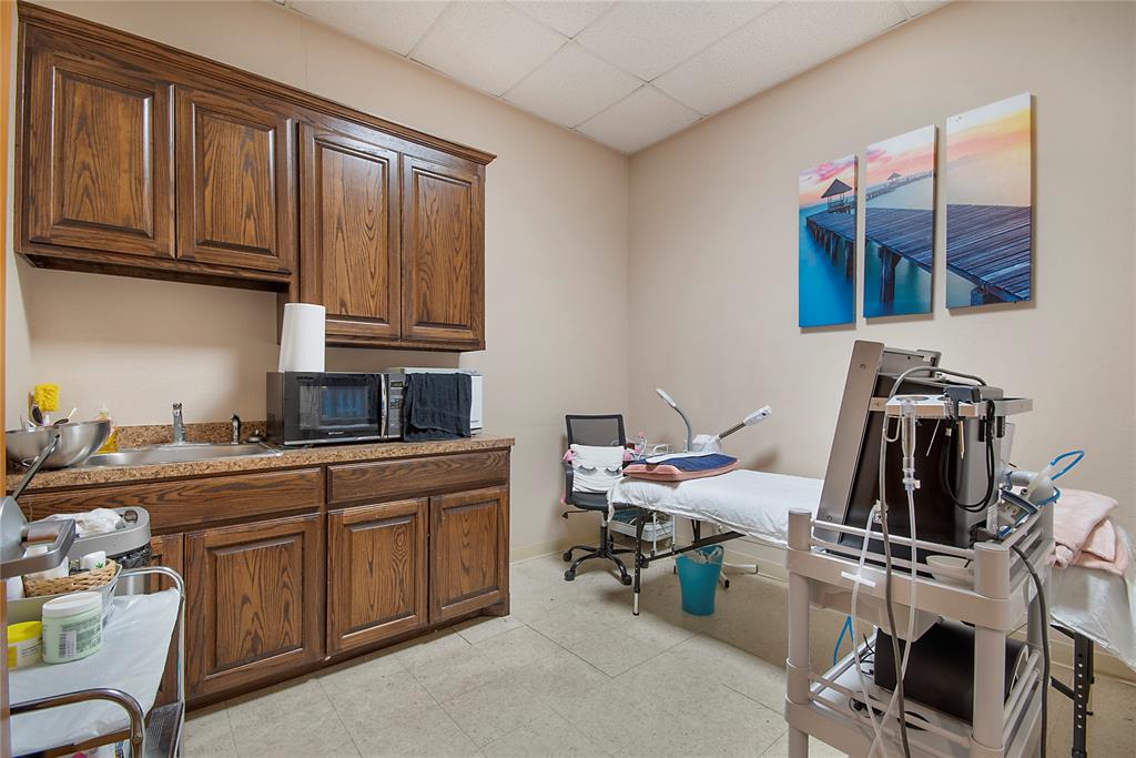 Driscoll Office Park - Commercial Sale