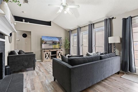 6985 Avington Way Fort Worth TX 76133