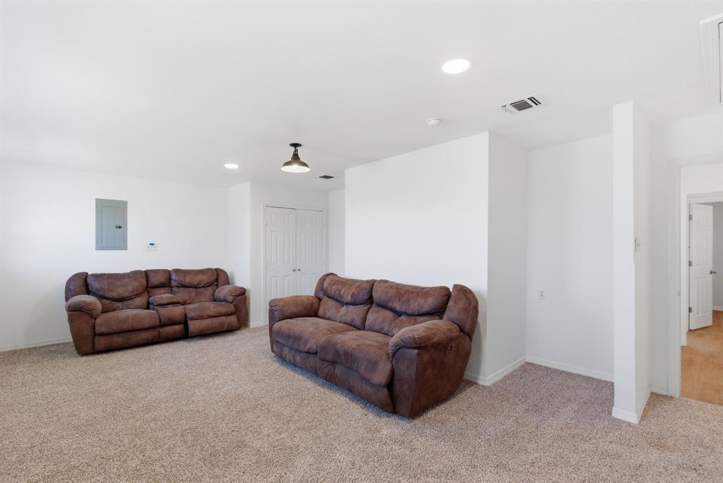 Woody Creek Estates Ph - Residential