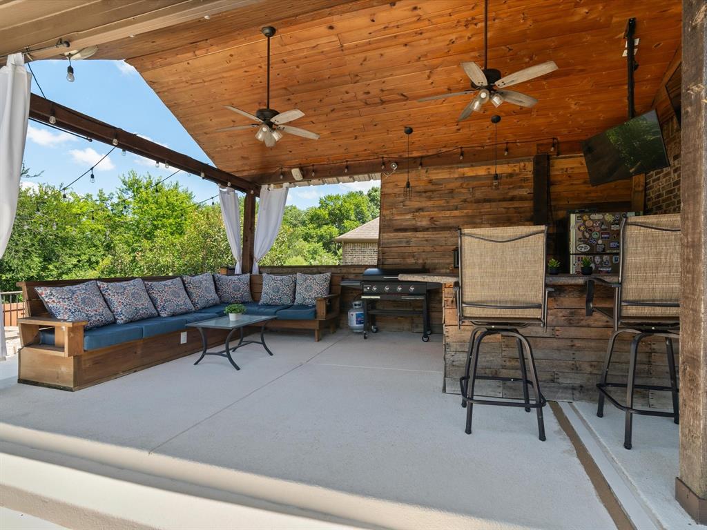 5302 Fairmont Court