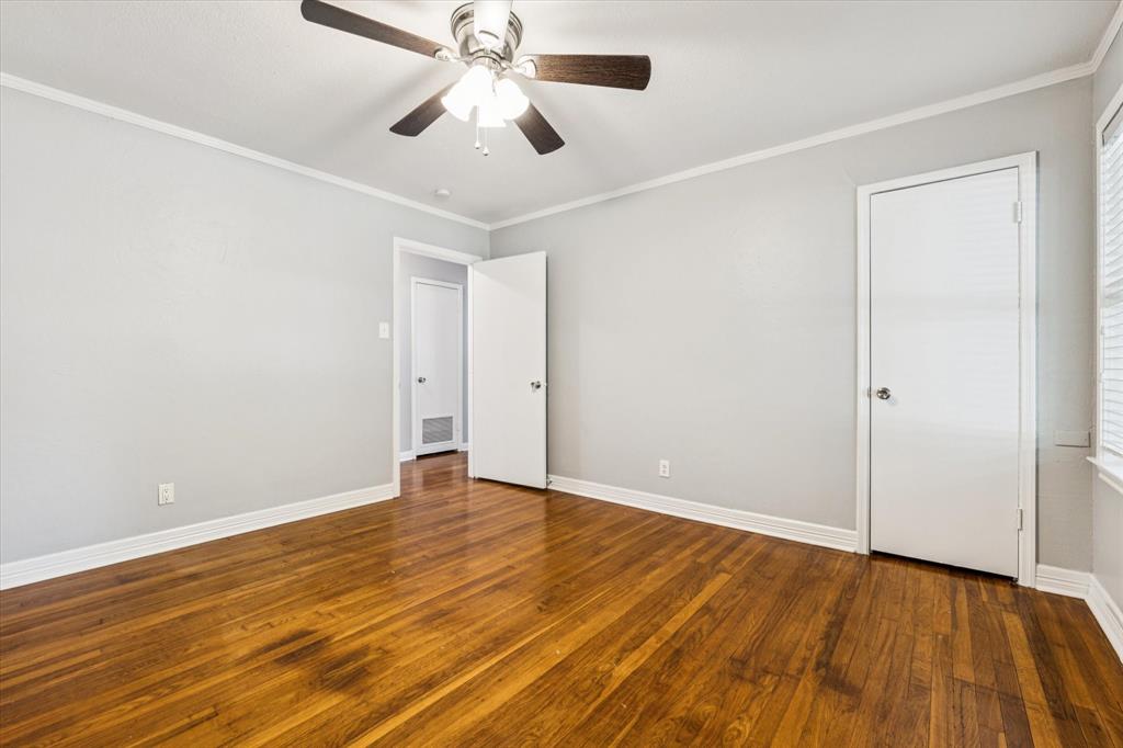 Castle Crest - Residential