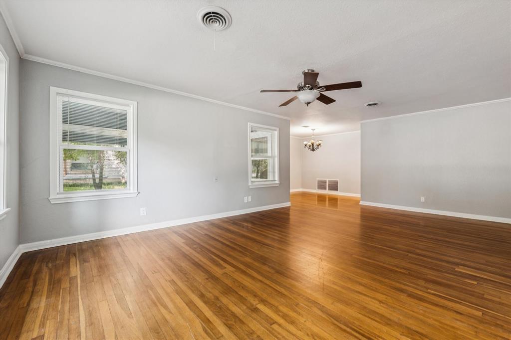 Castle Crest - Residential