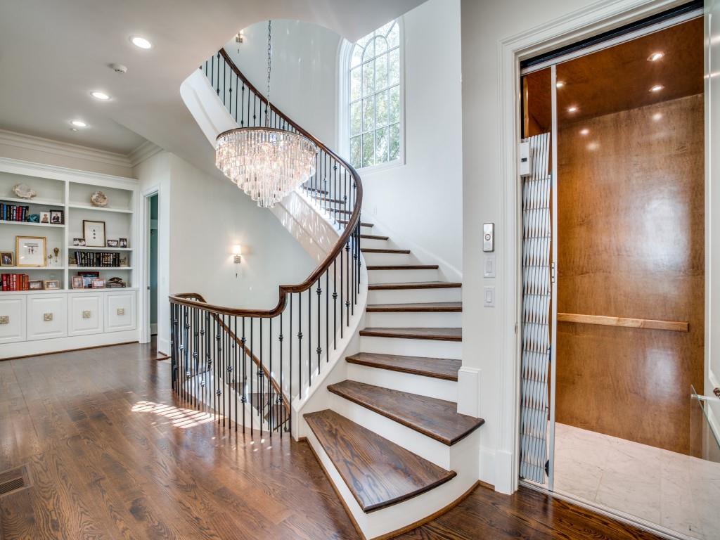 Regents Park - Residential