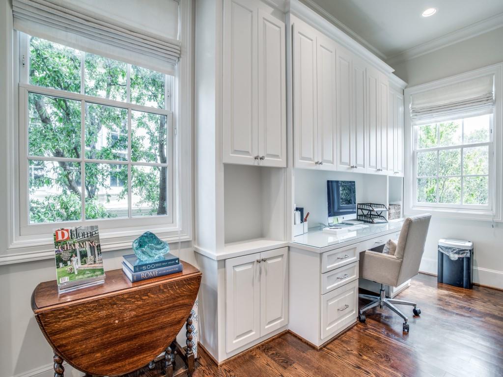 Regents Park - Residential