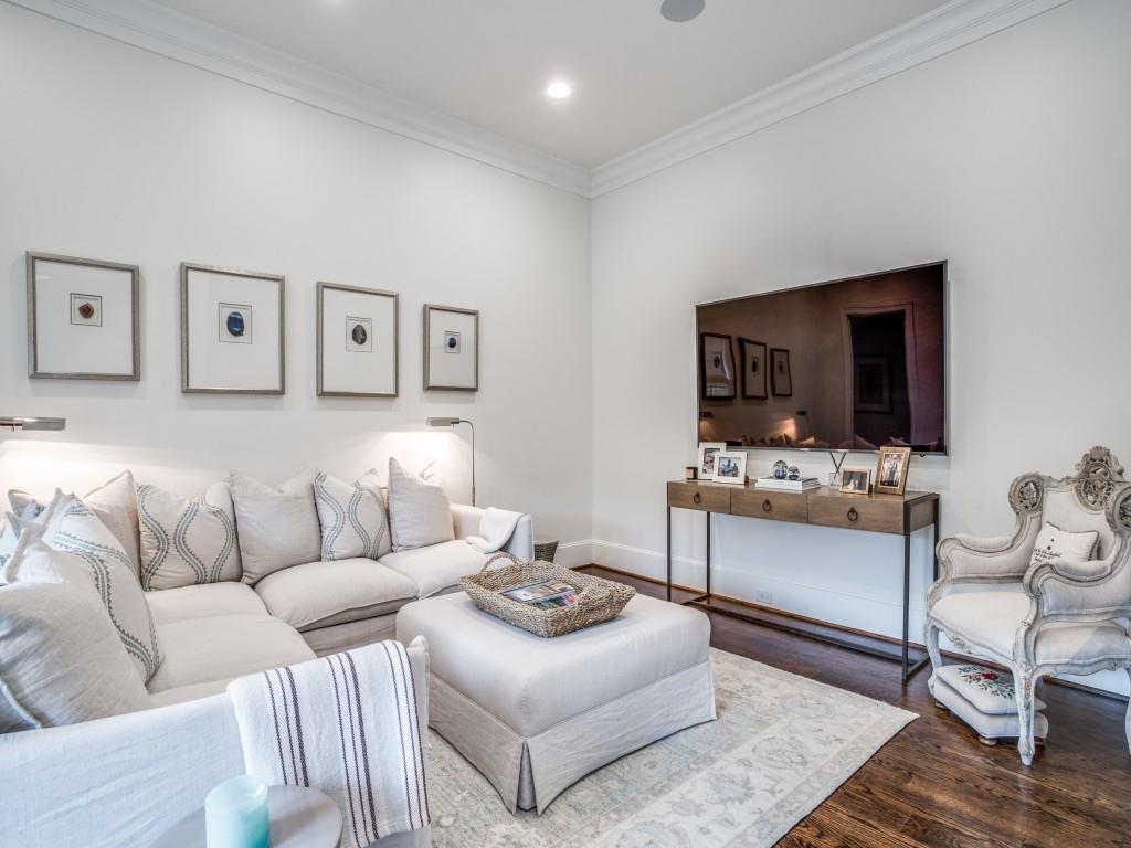 Regents Park - Residential