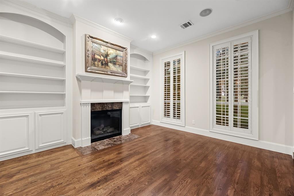 Shadow Wood Estates - Residential