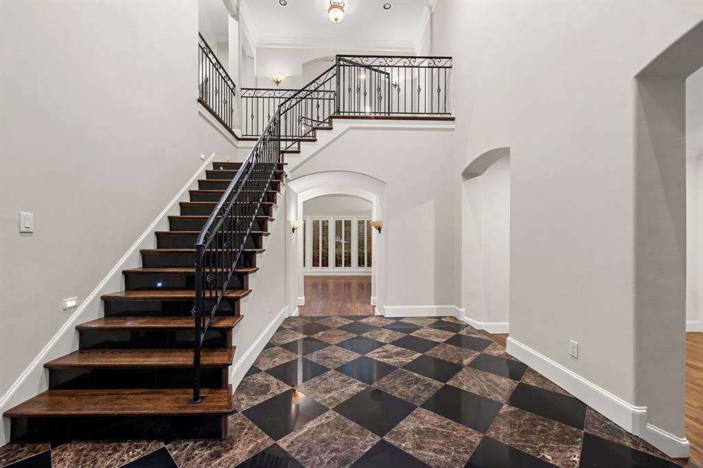 Shadow Wood Estates - Residential