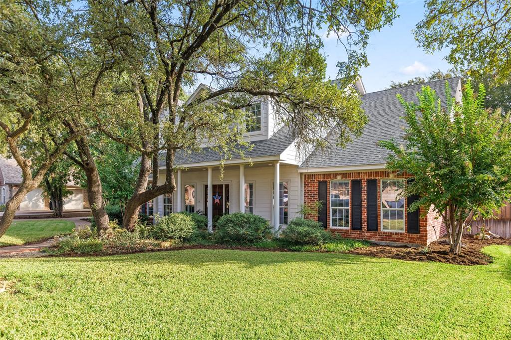 1605 Oak Hollow Drive