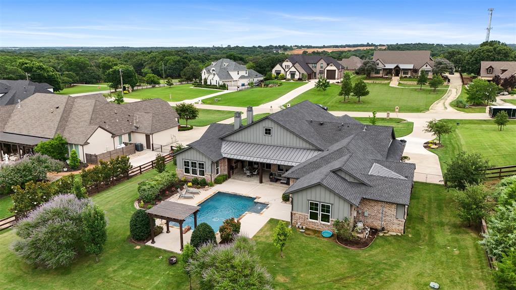 908 Fincher Trail