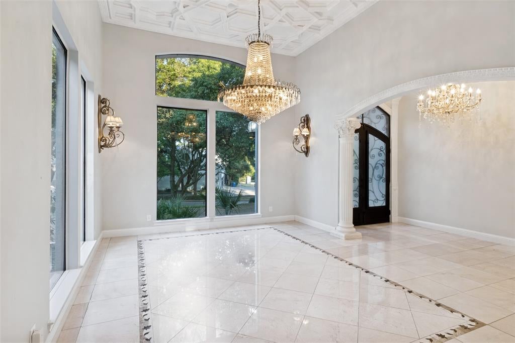 14205 Hughes Lane