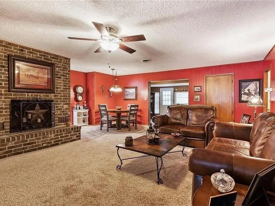 501 W College Street