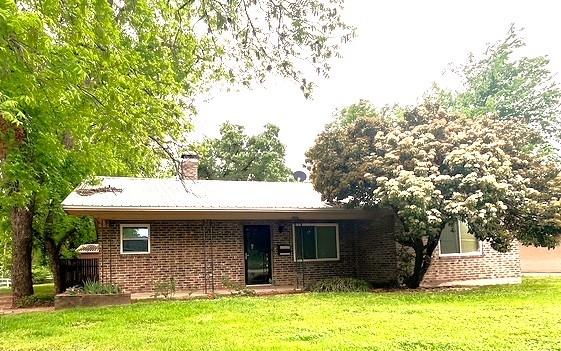 501 W College Street