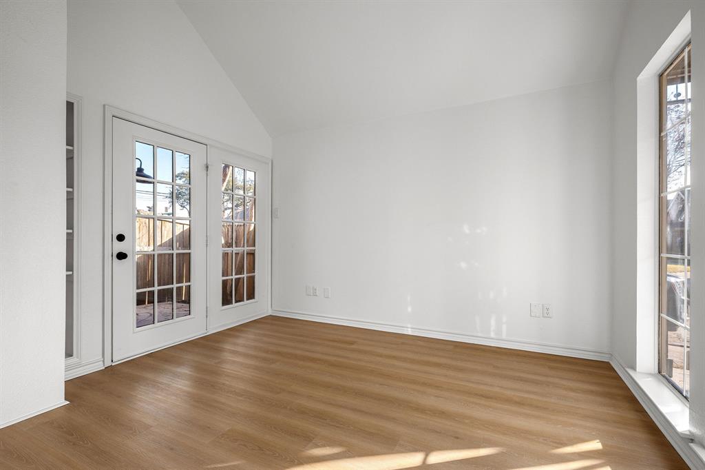 Gables At Royal Lane - Residential