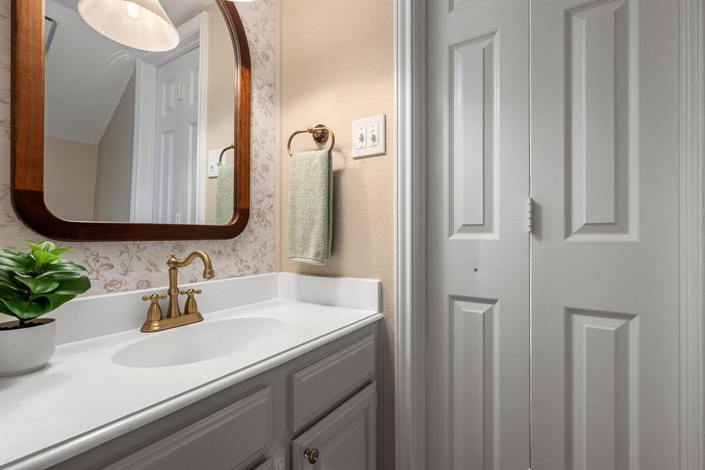 Gables At Royal Lane - Residential