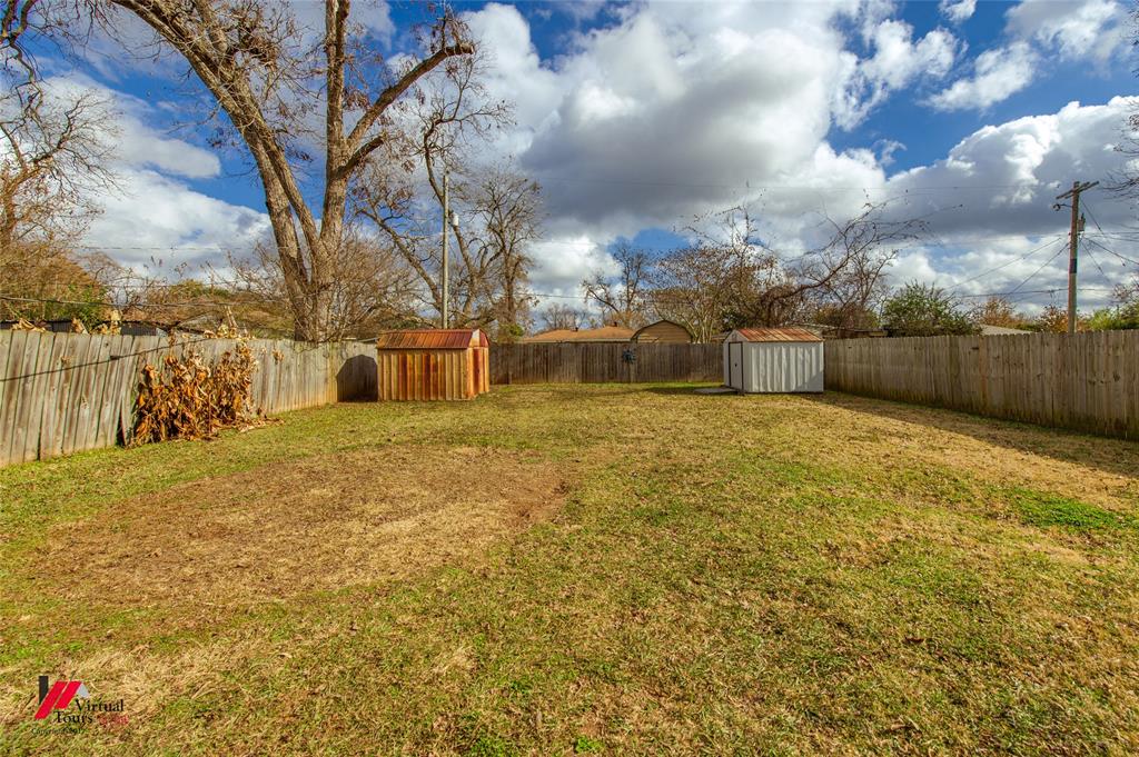 Shady Grove 03 - Residential